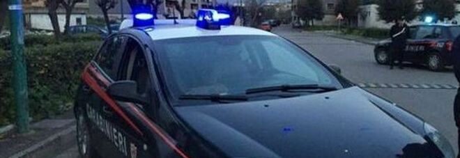 Giallo A Napoli 37enne Aggreditoe Accoltellato A Ponticelli Il