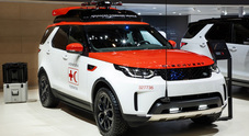 Land Rover svela Project Hero, una Discovery dotata di drone per il soccorso estremo