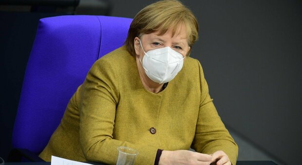 Covid in Germania, Merkel: «Abbiamo tentennato e commesso errori, le varianti posso essere catastrofiche»