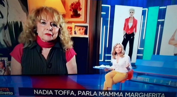 Nadia Toffa, mamma Margherita alla Vita in Diretta: «Prima di morire mi ha rivelato una cosa da pelle d'oca...»