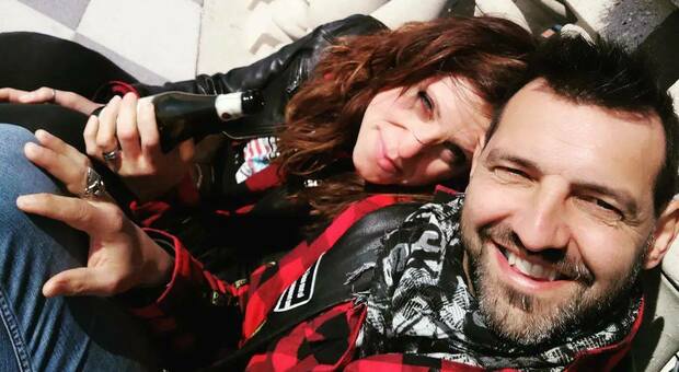 Emanuele ed Eleonora morti per un incidente in moto: il dramma dei due fidanzati toscani, lasciano figli piccoli
