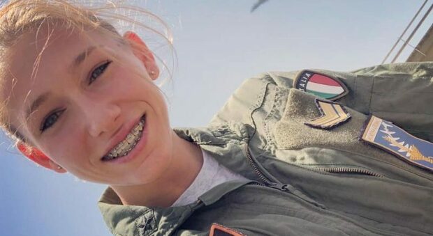 Giulia Schiff si è arruolata volontaria in Ucraina. Fu espulsa dall'Aeronautica dopo le accuse di nonnismo