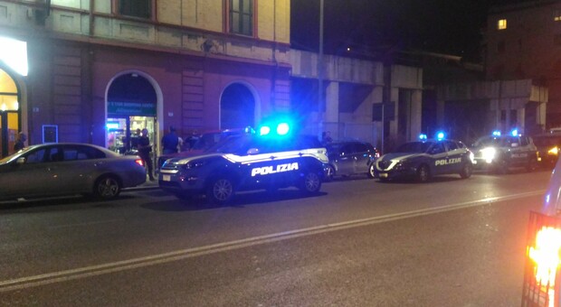 La polizia della Questura di Ancona