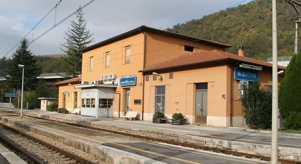 Tra Macerata e Albacina tornano i treni: effettuati i lavori sulla tratta ferroviaria
