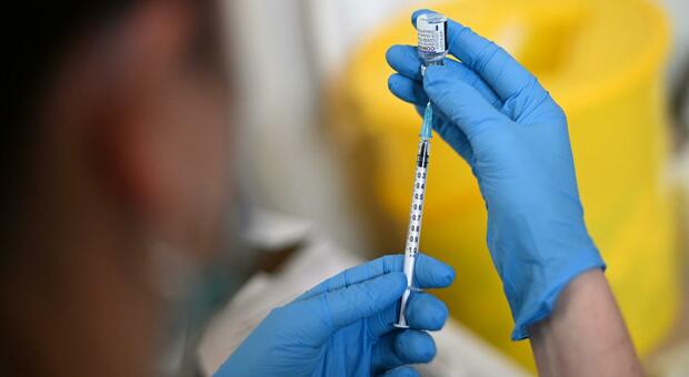 Omicron, ecco il nuovo test che misura l'immunità al virus e l'efficacia del vaccino in meno di 24 ore