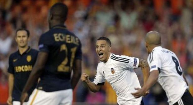 Il Valencia prenota un posto nella fase a gironi, il Maccabi fa sperare la Roma