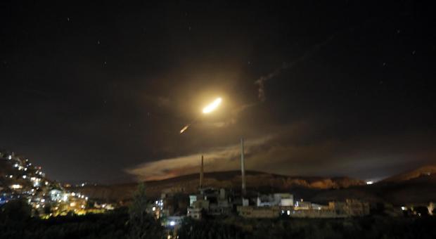 Israele, 20 razzi iraniani piovono sul Golan: «Attacco grave»