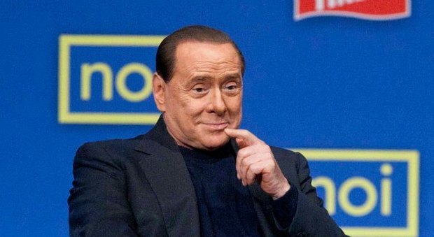 Berlusconi: «Poli riferimento del centrodestra, Fitto ininfluente» Il leader di Cor: «Se non mi teme smetta di attaccarmi»
