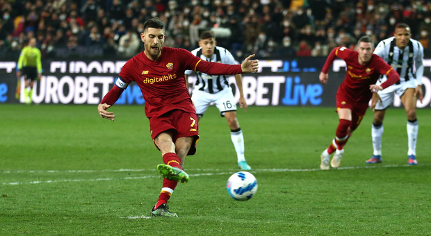 Pellegrini salva la Roma con un rigore nel recupero: a Udine finisce 1-1. La zona Champions ora si allontana