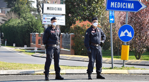 Coronavirus in Emilia Romagna, 70 vittime in un solo giorno: contagiati oltre quota 5.000 Coronavirus in Emilia Romagna, 70 vittime in un solo giorno: contagiati oltre quota 5.000