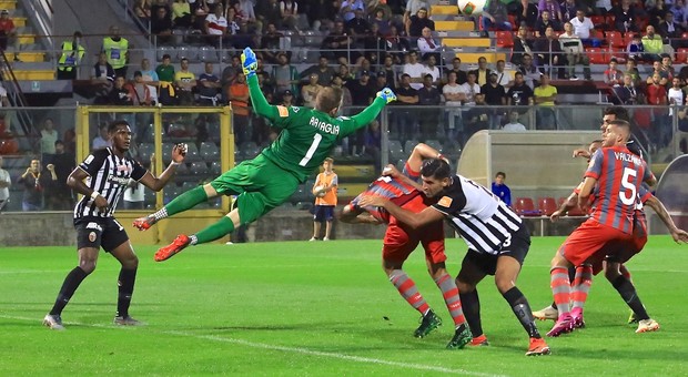 Un'immagine di Cremonese-Ascoli, disputata il 30 settembre e terminata 1-0