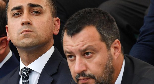 Salvini tenta il M5S: contro Renzi le vie della Lega sono infinite