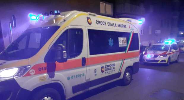 Festeggia la laurea e si ubriaca, la serata di una 26enne finisce al pronto soccorso Festeggia la laurea e si ubriaca, la serata di una 26enne finisce al pronto soccorso