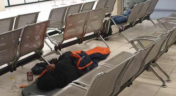 Alcuni senzatetto dormono in ospedale