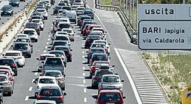 Statale 16, riaprono i cantieri: una corsia da Cozze a Fasano Statale 16, riaprono i cantieri: una corsia da Cozze a Fasano