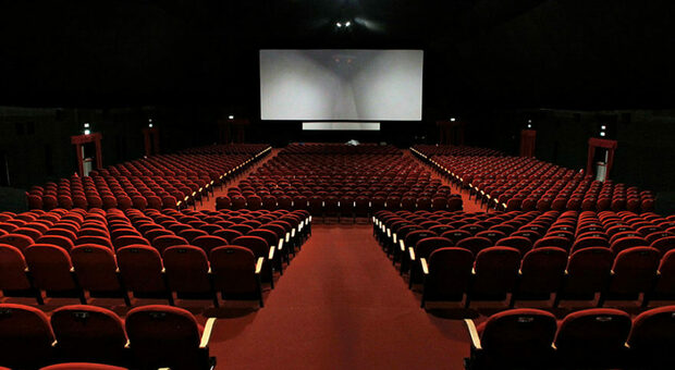 Roma, riparte il cinema Barberini con 6 sale: farà anche stand up comedy, mostre, concerti e spettacoli