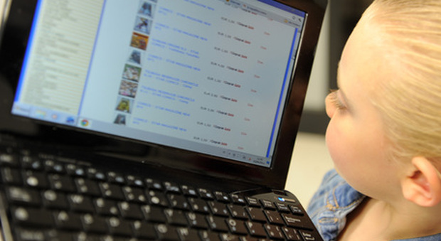 Allarme social: ogni bambino ha 1300 foto o video sul web prima dei 13 anni Allarme social: ogni bambino ha 1300 foto o video sul web prima dei 13 anni