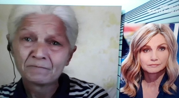 Gessica Lattuca, l'appello della mamma a Vita in Diretta: «Dov'è mia figlia? Non ho più speranza». Cuccarini commossa