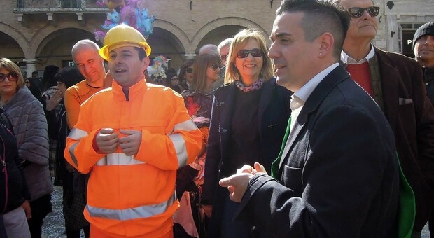 La proposta che divide Ascoli: «Spostiamo il Carnevale a maggio, sarà da traino alla Quintana»