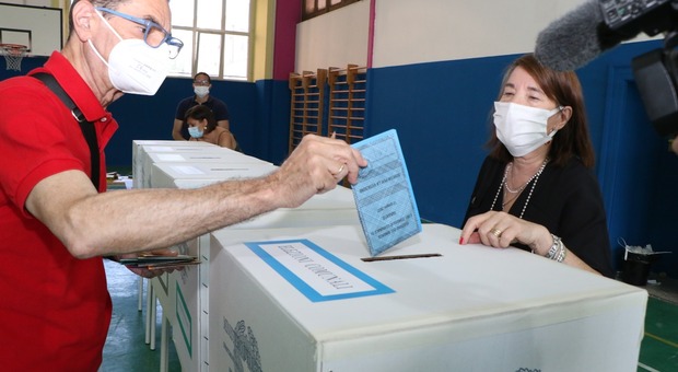 Puglia e Amministrative, test ok per il campo largo con incognita ballottaggi Cos'è successo in Puglia