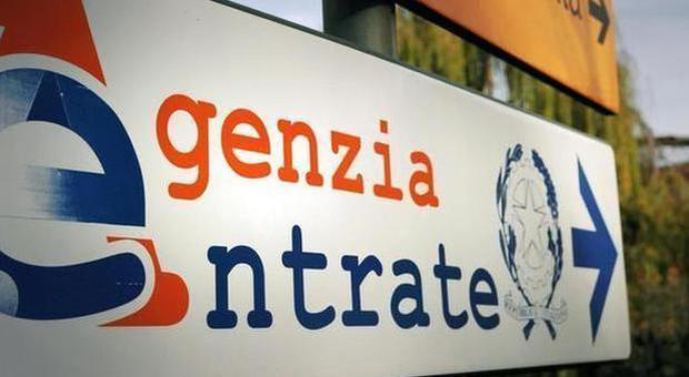 Fisco, scatta l'ora della precompilata: dal 5 maggio la dichiarazione on line Fisco, scatta l'ora della precompilata: dal 5 maggio la dichiarazione on line