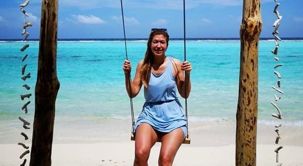 La deputata grillina travolta dalle critiche dopo la foto alle Maldive: «La rendicontazione? Non riesco a completarla»