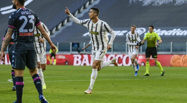 Juve-Napoli 2-1: Ronaldo e Dybala lanciano Pirlo, a Gattuso non basta Insigne
