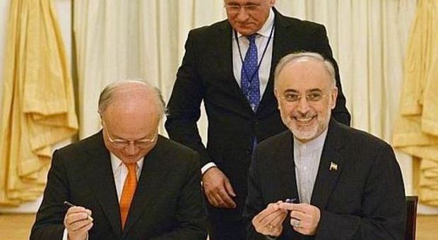 Iran, raggiunto accordo sul nucleare: a Teheran si preparano festeggiamenti