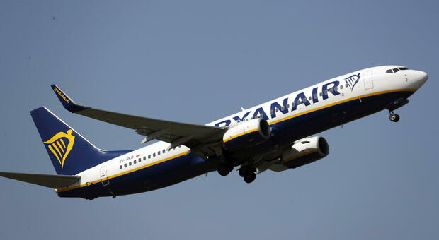 Ryanair, sciopero per cinque mesi in Spagna: vacanze a rischio per 1,4 milioni di persone