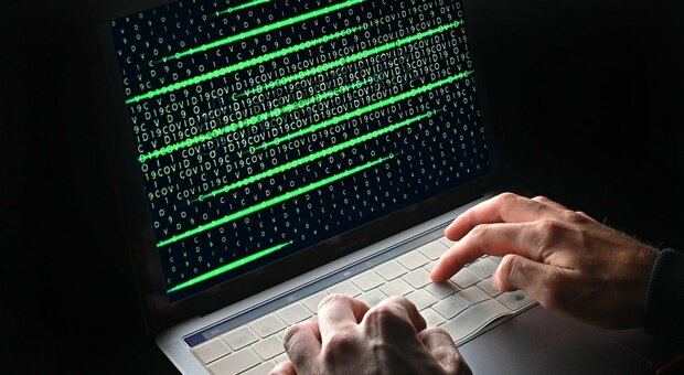 La guerra sul web, Ukrtelecom (provider ucraino) lancia l'allarme: «È il cyber-attacco più grave dall'invasione russa»