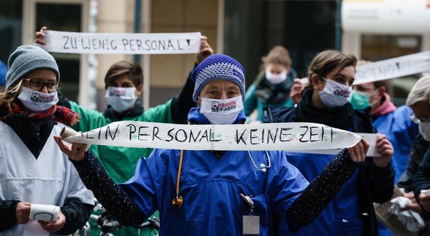 Virus diretta, Usa: oltre 80.000 morti, con 1.154 vittime in 24 ore Virus diretta, Usa: oltre 80.000 morti, con 1.154 vittime in 24 ore