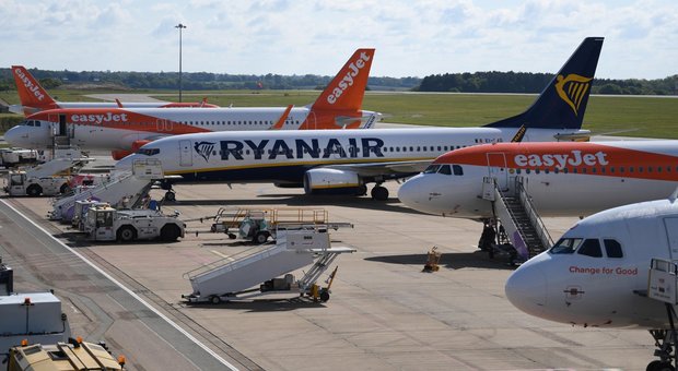Ryanair ripristina il 40% dei voli dal primo luglio in vista delle nuove misure Ue