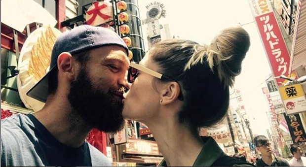 De Rossi, il messaggio d'amore della moglie Sarah Felberbaum De Rossi, il messaggio d'amore della moglie Sarah Felberbaum