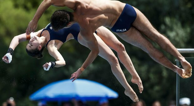 Europei nuoto, oro nei tuffi team event per l'Italia