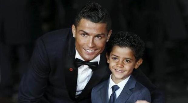 Cristiano Ronaldo di nuovo papà, avrà due gemelli
