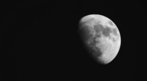 Luna Nera il 30 settembre: "Dopo l'eclissi ci sarà la fine del mondo"
