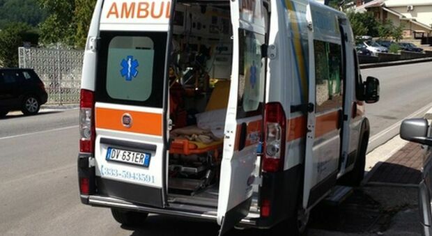 Incidente stradale sulla statale 16: auto contro moto, muore carabiniere