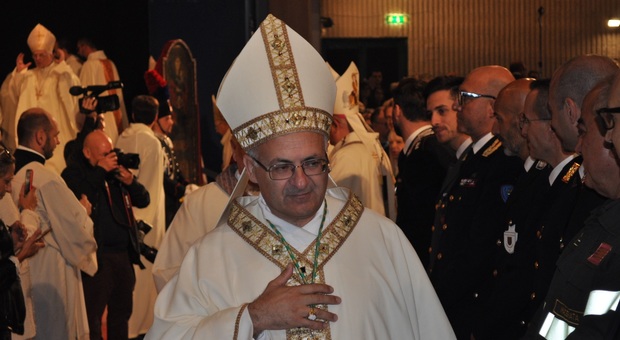 Due diocesi per un solo vescovo. monsignor Francesco Massara: affidata al presule di Camerino-San Severino anche la circoscrizione di Fabriano-Matelica