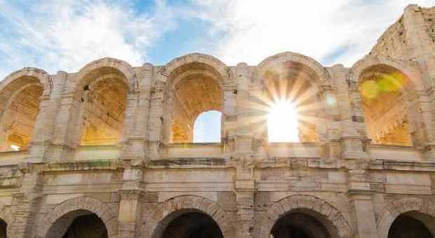 Non solo il Colosseo: gli anfiteatri romani in giro per il mondo Non solo il Colosseo: gli anfiteatri romani in giro per il mondo
