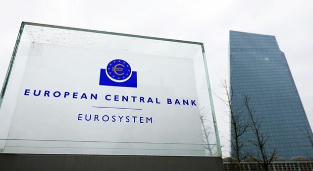 Inflazione, BCE: le famiglie dell'Eurozona si aspettano che aumenti ancora nei prossimi 12 mesi