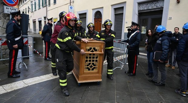 Terremoto a Firenze di 4.5, 90 repliche: a Barberino del Mugello edifici evacuati. Maxi-ritardi sui treni