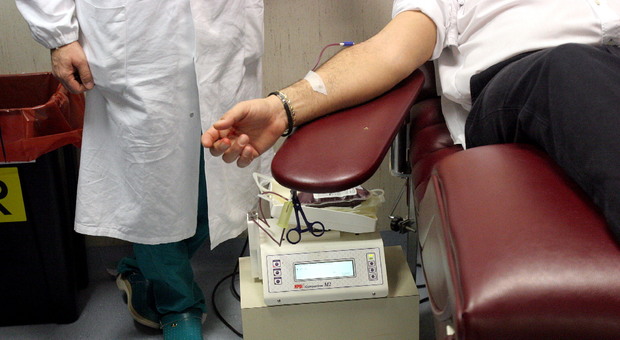Trasfusione con sangue infetto. Paziente contrae l'epatite c
