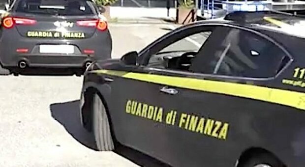 Blitz antidroga: in manette 4 albanesi e un tunisino, spacciavano anche la terribile 6-Mam, l'eroina che uccide