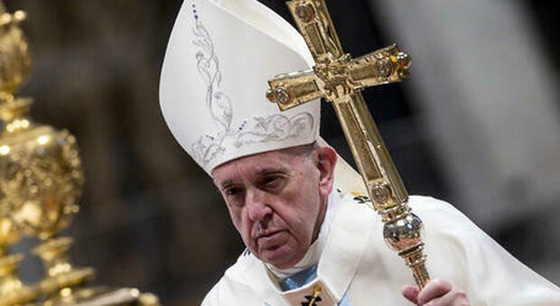 Papa Francesco alle famiglie (tradizionali) del mondo: «La famiglia è la cellula fondamentale della società»