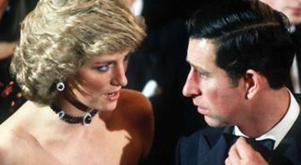 Carlo e Lady Diana, la crisi iniziò dopo la nascita di Harry: ecco perché