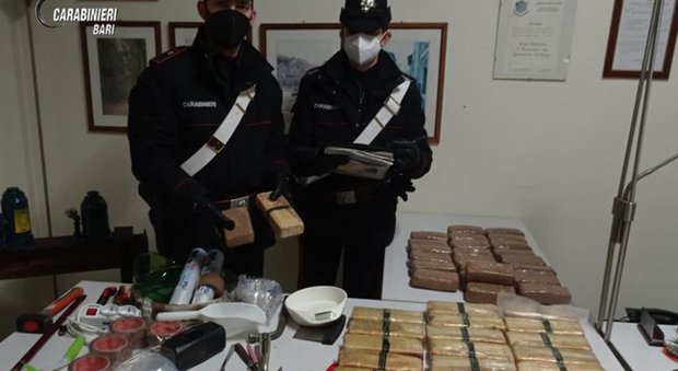 Droga: sequestrati 25 kg di eroina nel Barese, un arresto