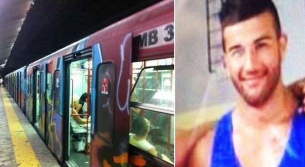 Metro, cade sui binari e sviene: lo salva un campione di lotta
