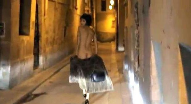 Louis Vuitton, bufera per spot con modelle-prostitute VIDEO