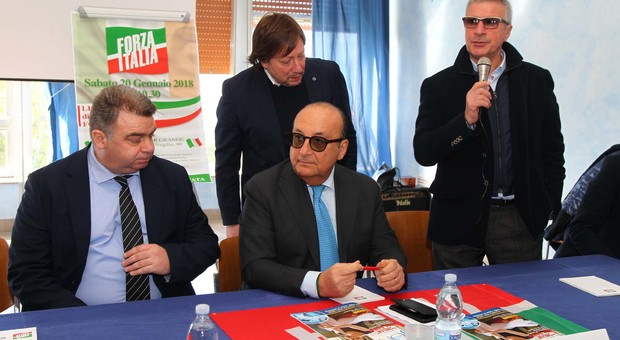 Forza Italia, a Lecce esplode la protesta: chieste le dimissioni del coordinatore pugliese/I NOMI