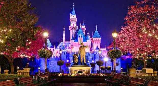 Shangai, l'avventura di Disney: 60 anni dopo il primo parco divertimenti il colosso Usa sbarca in Cina